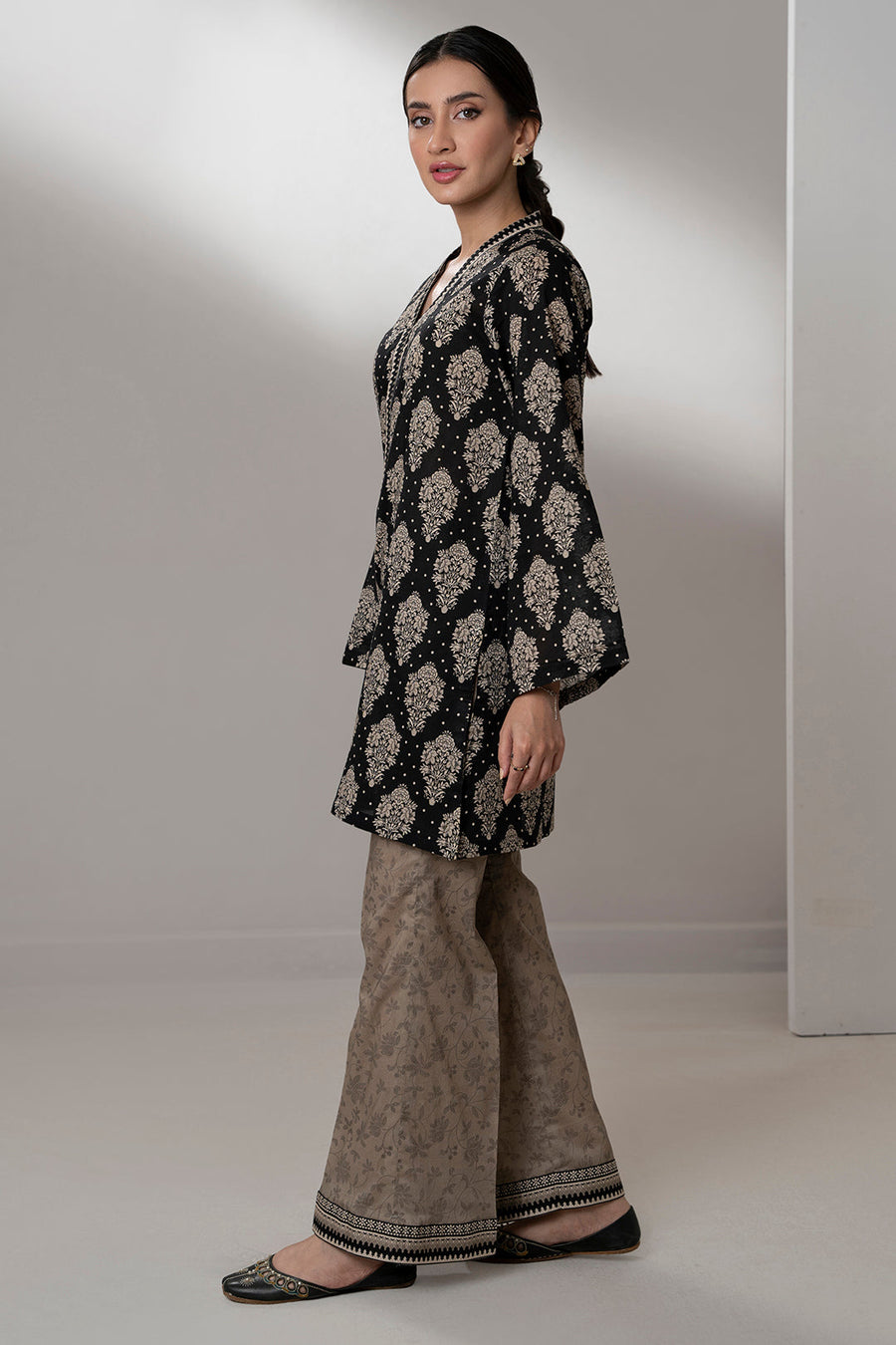 Zellbury Monochrome Printed Lawn Unstitched 2Pc Suit WUS25X20548