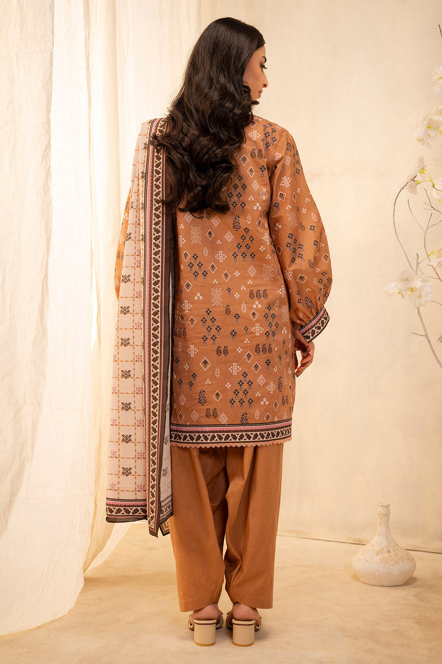 Zellbury Summer Printed Lawn Unstitched 3Pc Suit WUS25X30047