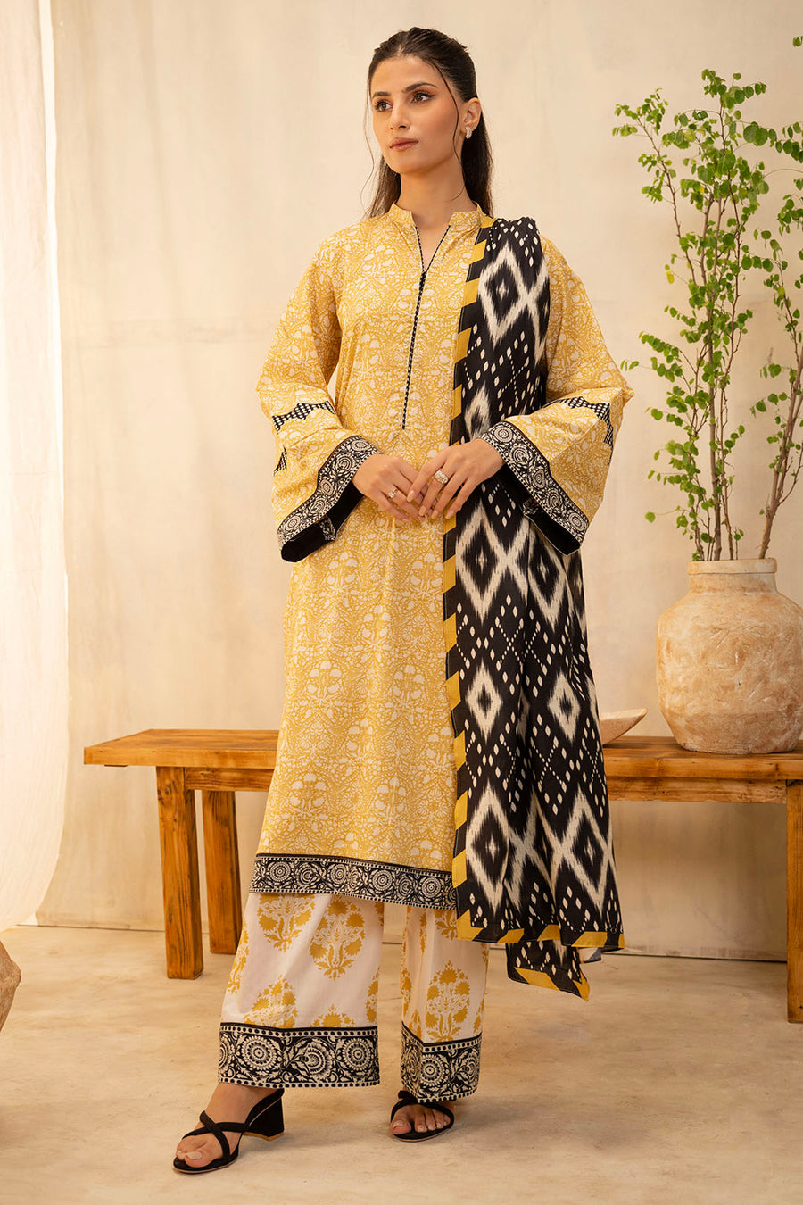 Zellbury Summer Printed Lawn Unstitched 3Pc Suit WUS25X30130