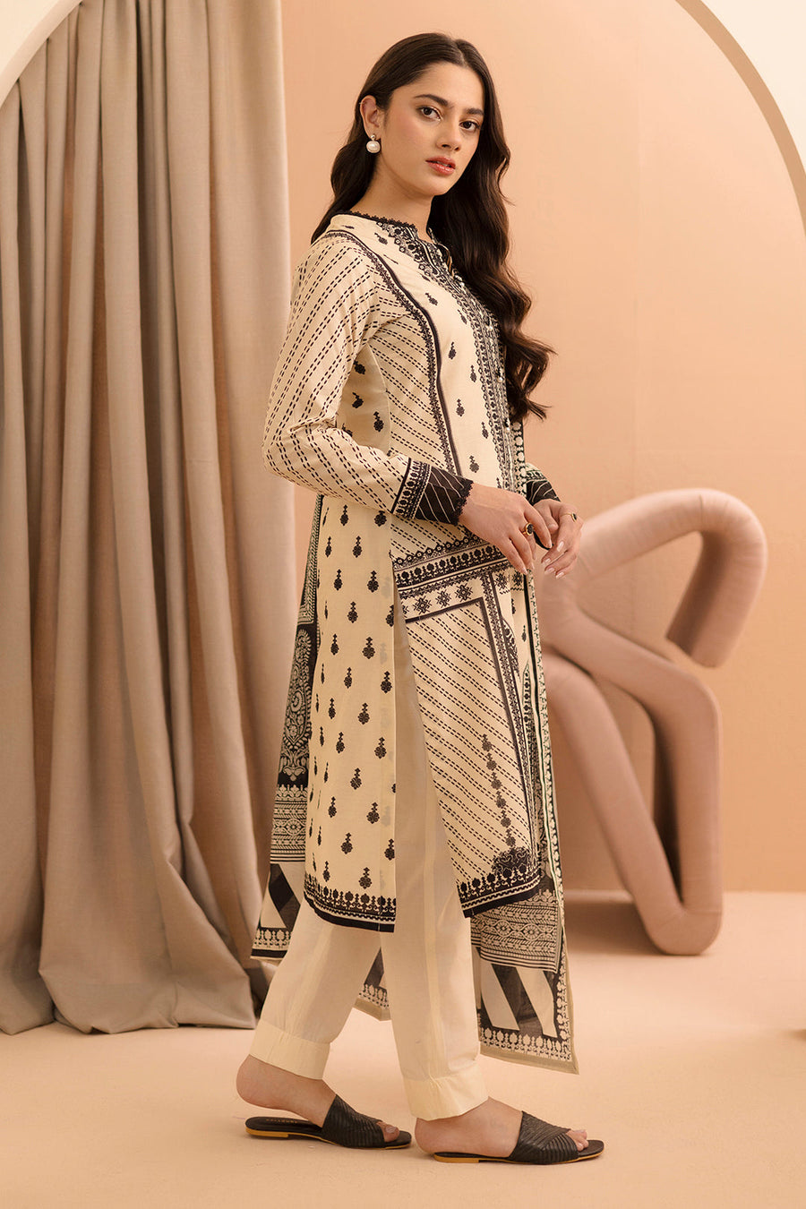 Zellbury Summer Printed Lawn Unstitched 3Pc Suit WUS25X30268