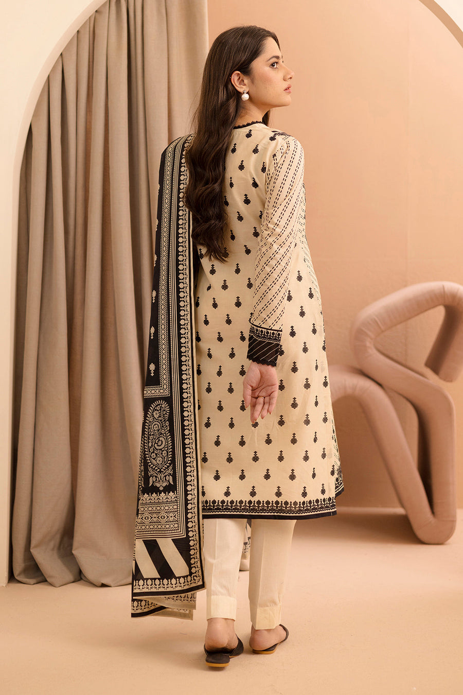 Zellbury Summer Printed Lawn Unstitched 3Pc Suit WUS25X30268