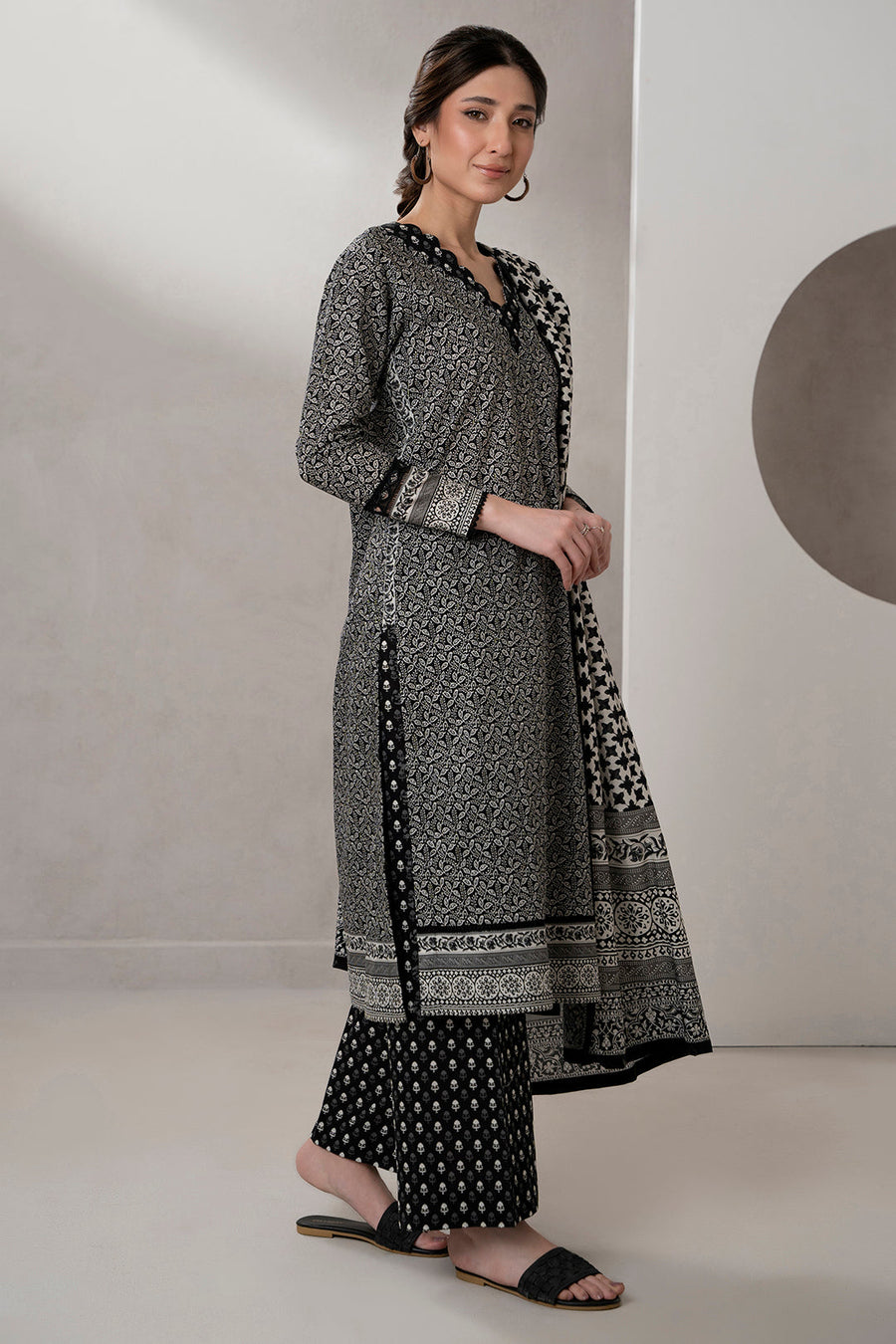 Zellbury Monochrome Printed Lawn Unstitched 3Pc Suit WUS25X30451