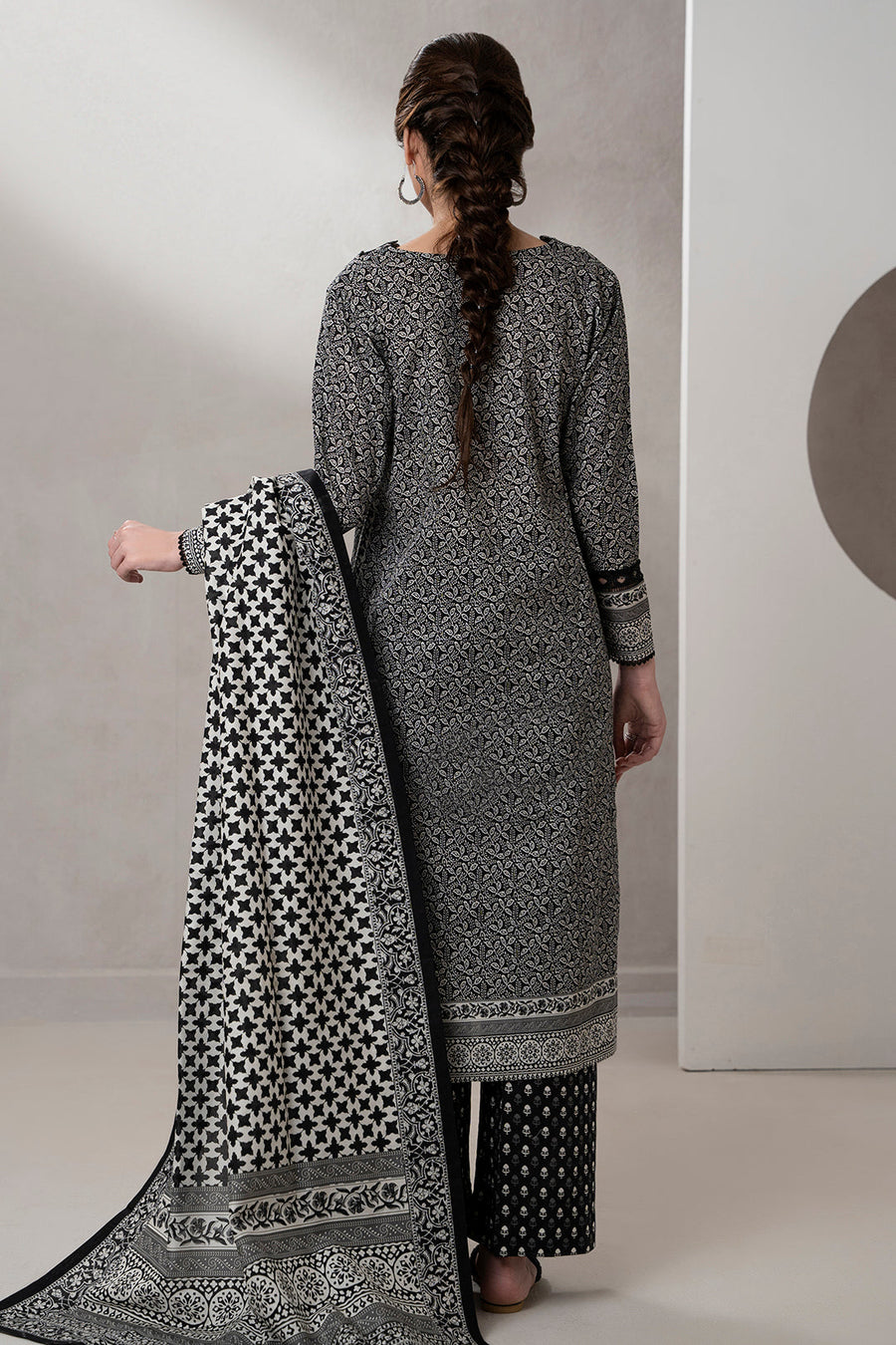 Zellbury Monochrome Printed Lawn Unstitched 3Pc Suit WUS25X30451