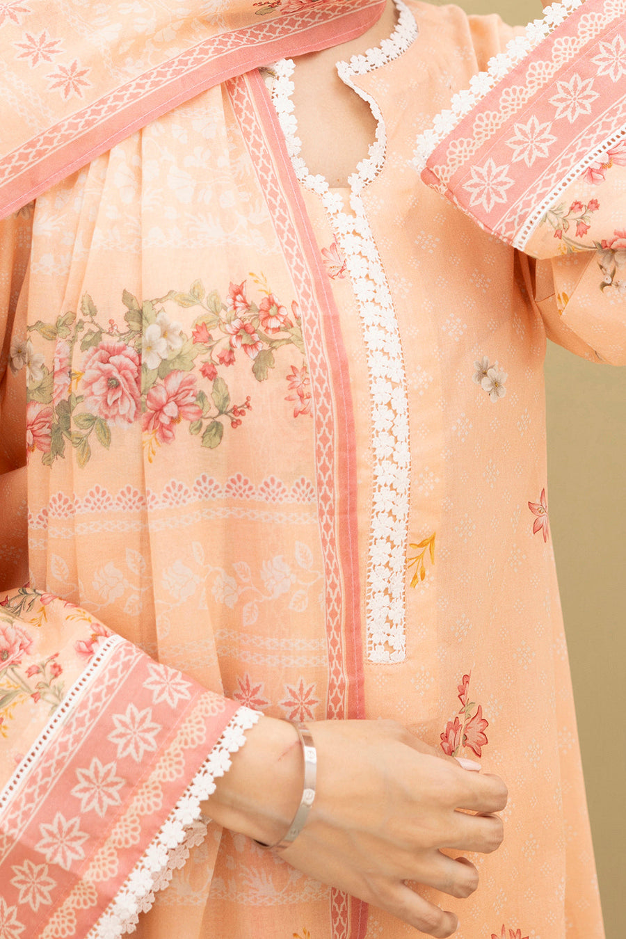 Zellbury Summer Printed Lawn Unstitched 3Pc Suit WUS25X30498
