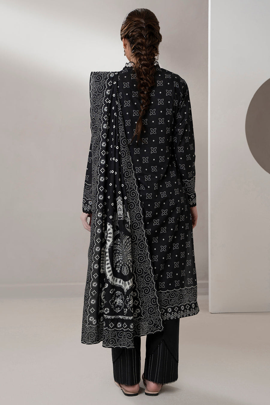 Zellbury Monochrome Printed Lawn Unstitched 3Pc Suit WUS25X30591