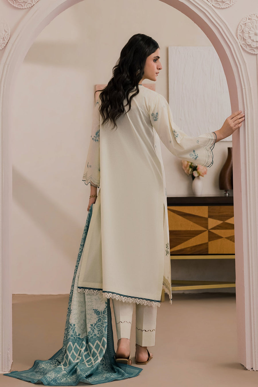 Zellbury Summer Embroidered Lawn Unstitched 2Pc Suit WUS26E20534