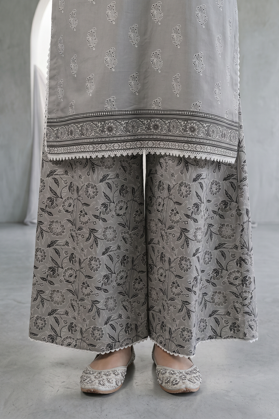 Zellbury Monochrome Embroidered Cambric Unstitched 2Pc Suit WUS26E20933