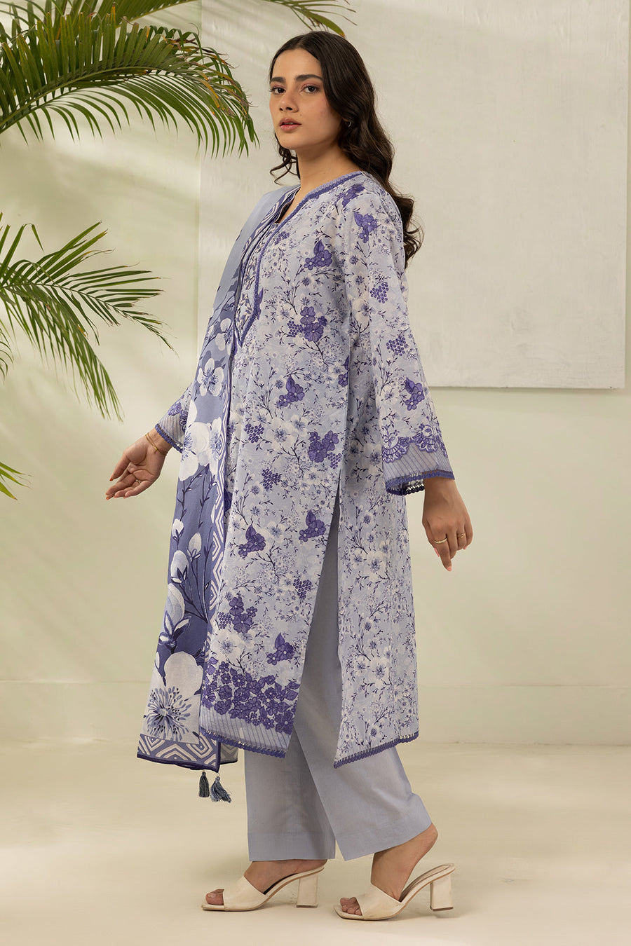 Zellbury Summer Embroidered Lawn Unstitched 3Pc Suit WUS26E30442