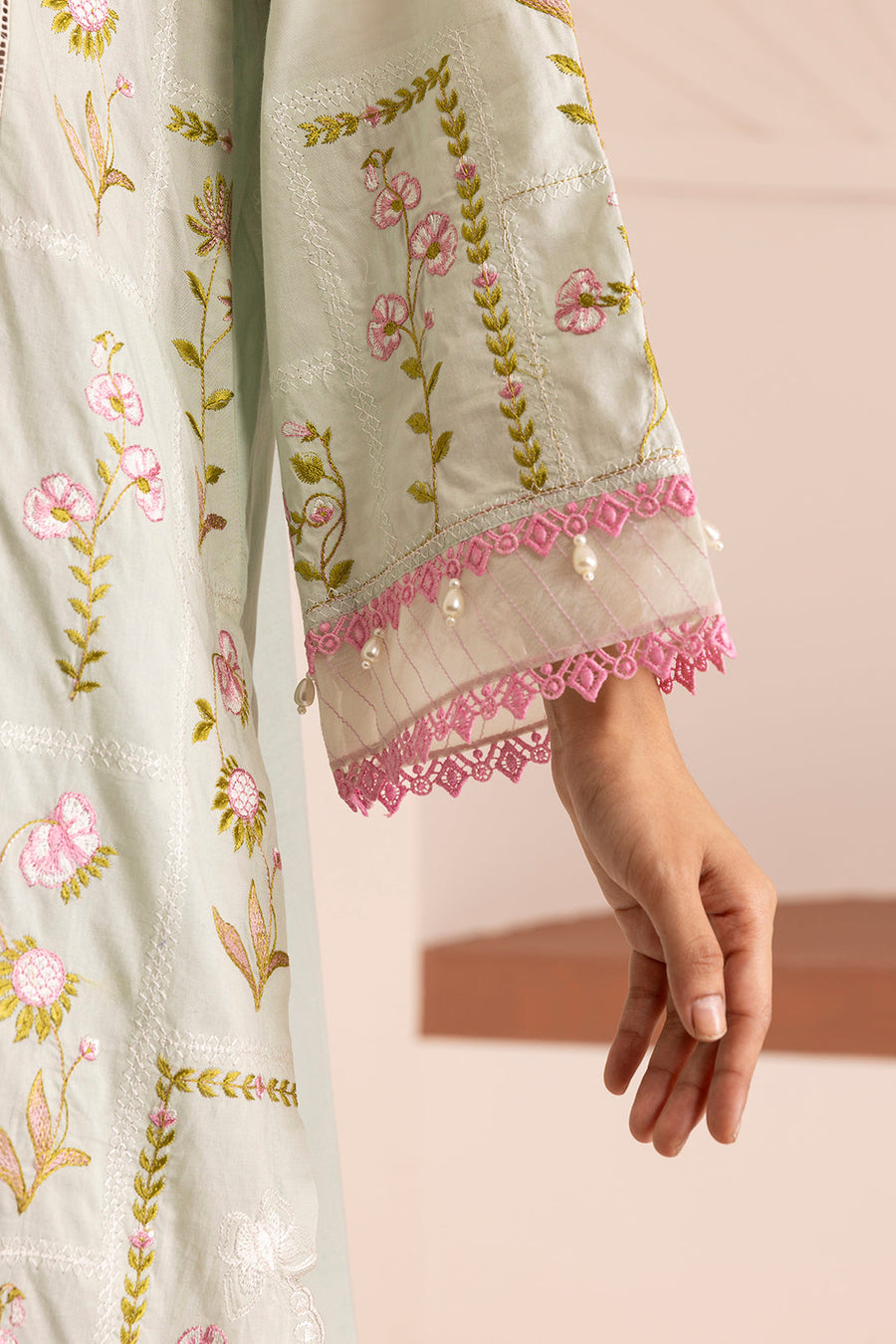 Zellbury Summer Embroidered Lawn Unstitched 3Pc Suit WUS26E30446