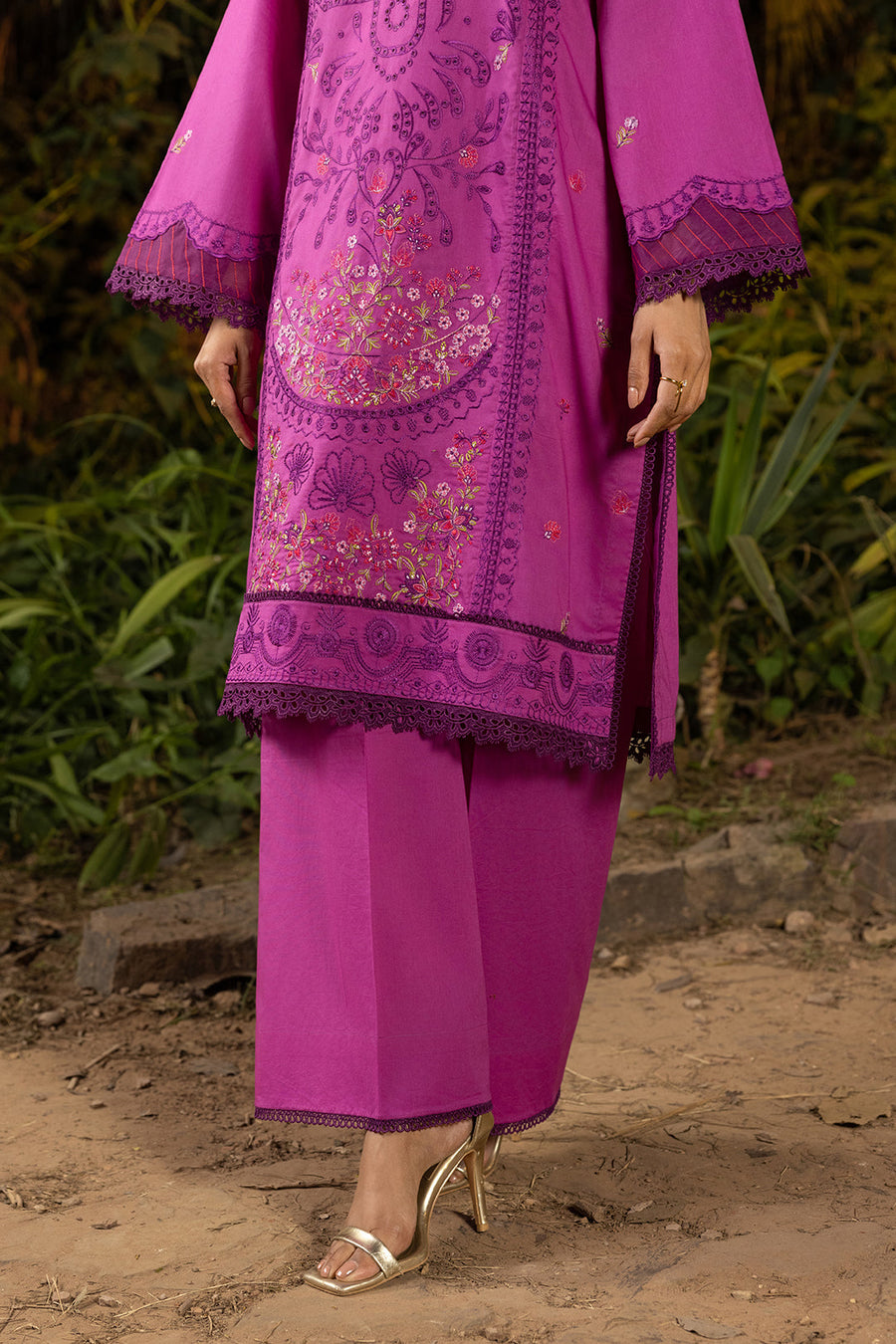Zellbury Summer Embroidered Lawn Unstitched 3Pc Suit WUS26E30507