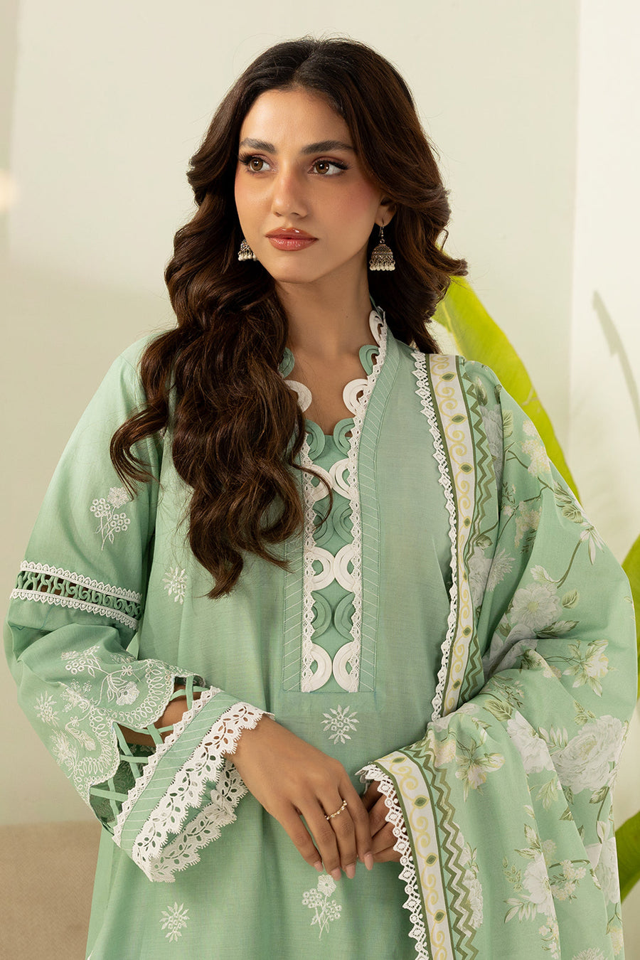 Zellbury Summer Embroidered Lawn Unstitched 3Pc Suit WUS26E30568