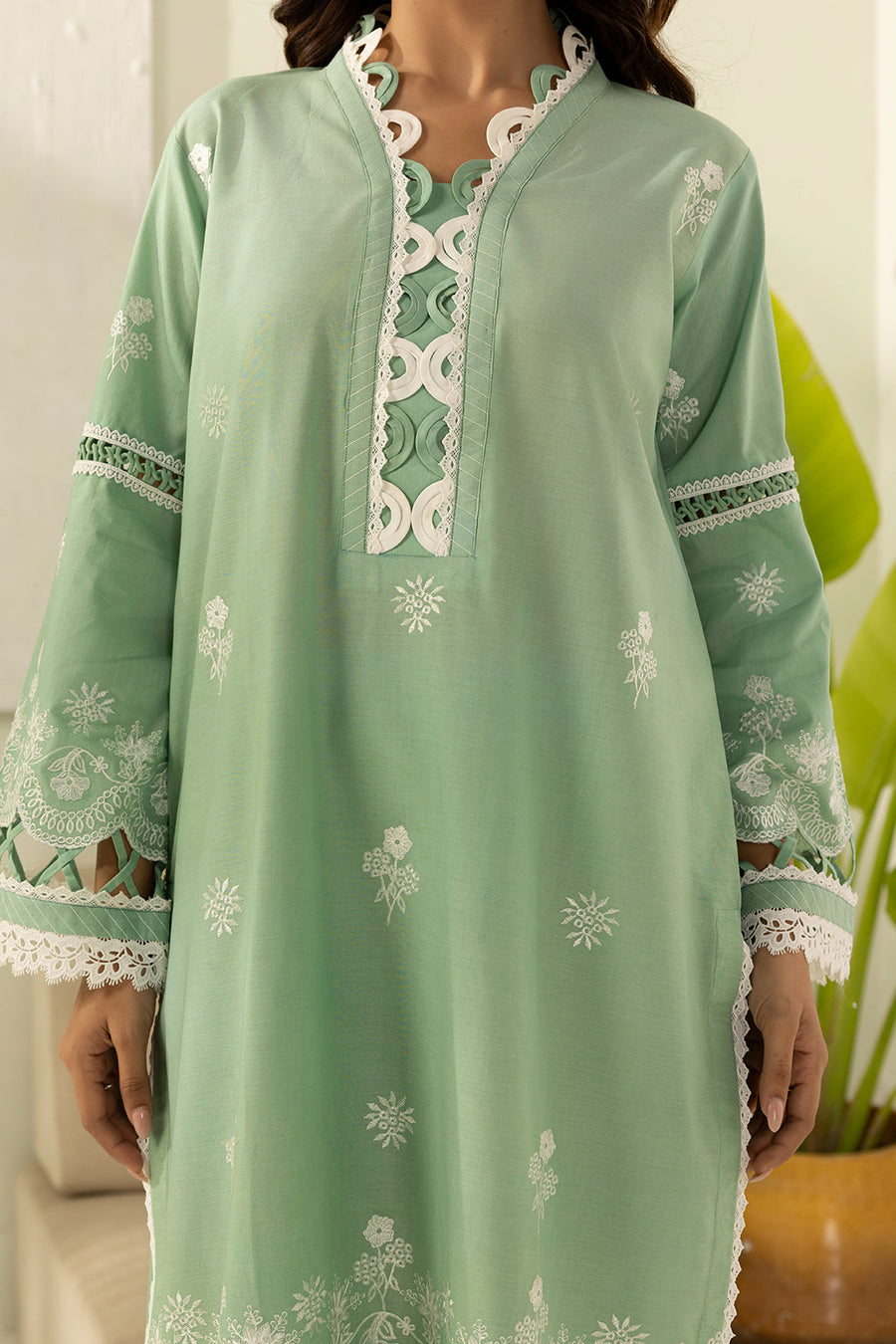 Zellbury Summer Embroidered Lawn Unstitched 3Pc Suit WUS26E30568