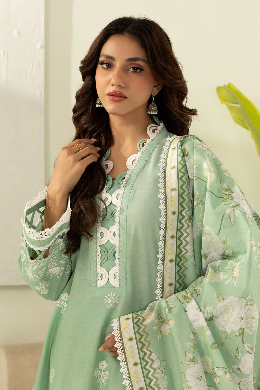 Zellbury Summer Embroidered Lawn Unstitched 3Pc Suit WUS26E30568