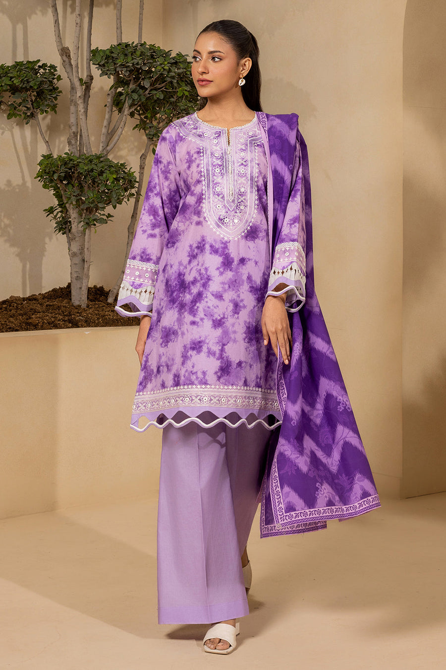 Zellbury Summer Embroidered Lawn Unstitched 3Pc Suit WUS26E30571