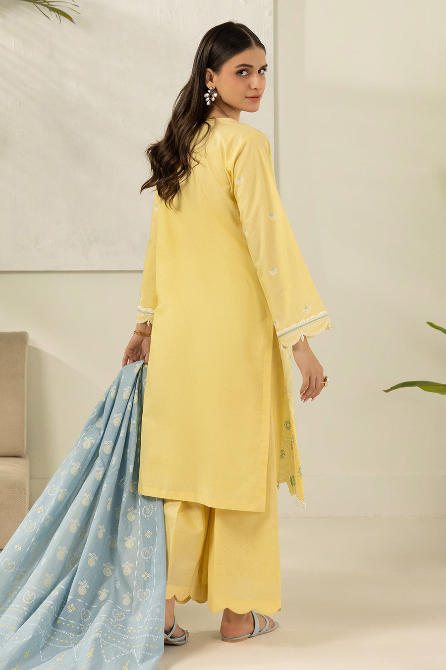 Zellbury Summer Embroidered Lawn Unstitched 3Pc Suit WUS26E30574