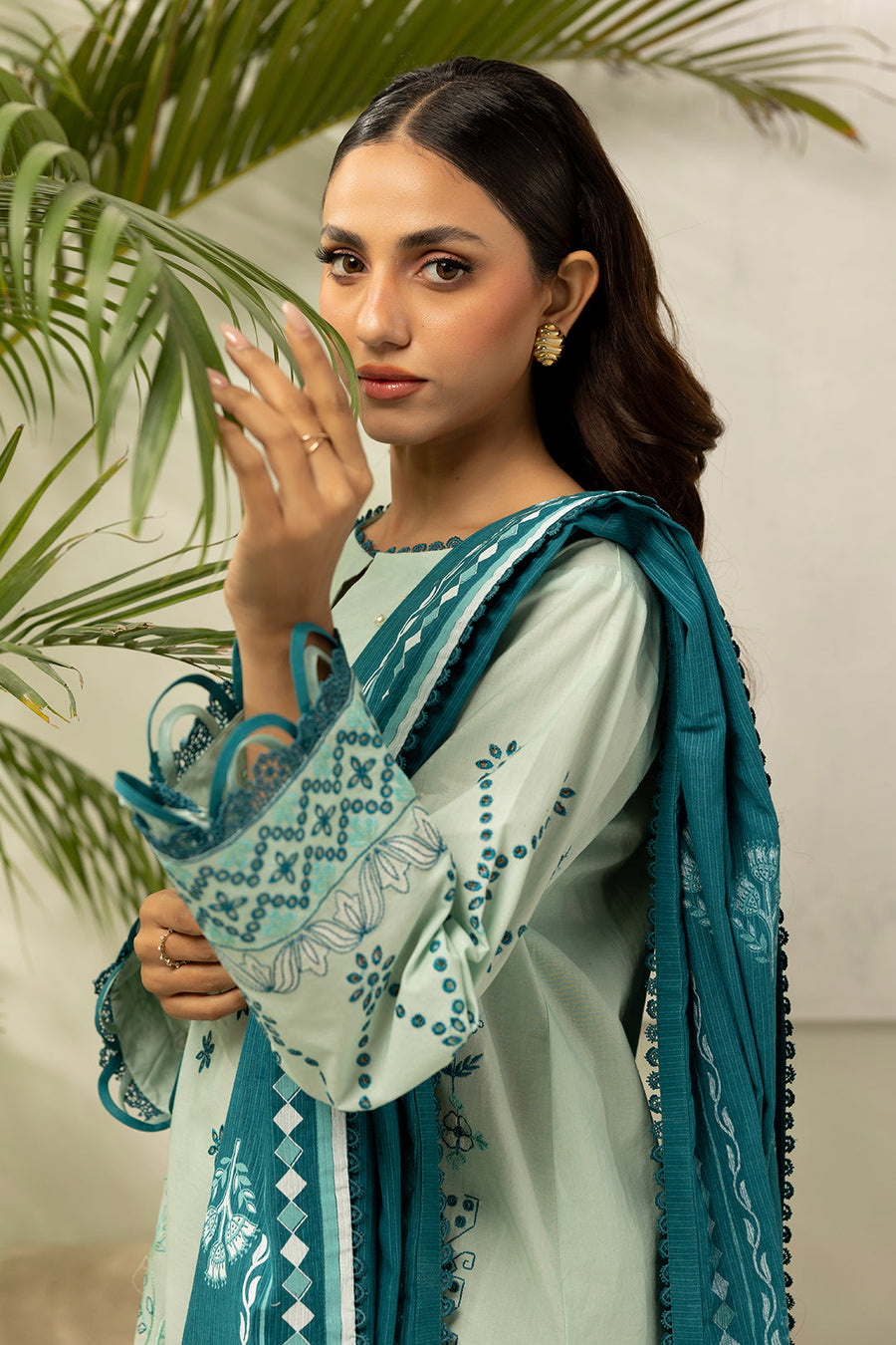 Zellbury Summer Embroidered Lawn Unstitched 3Pc Suit WUS26E30576