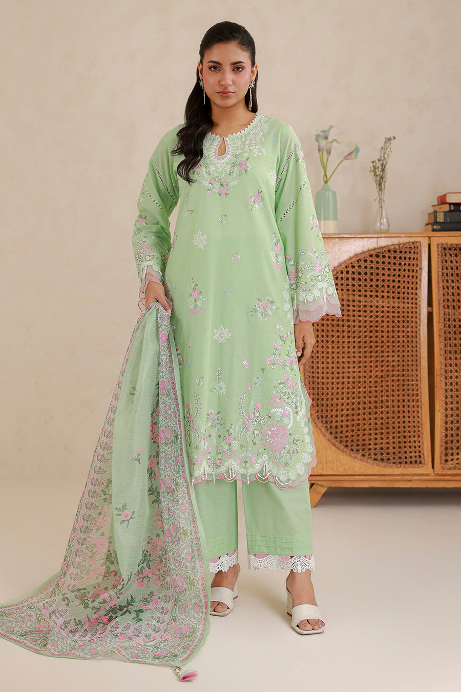 Zellbury Summer Embroidered Lawn Unstitched 3Pc Suit WUS26E30585