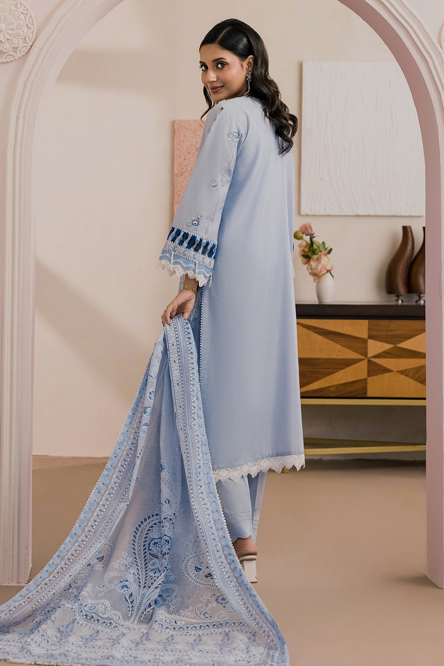 Zellbury Summer Embroidered Lawn Unstitched 3Pc Suit WUS26E30589
