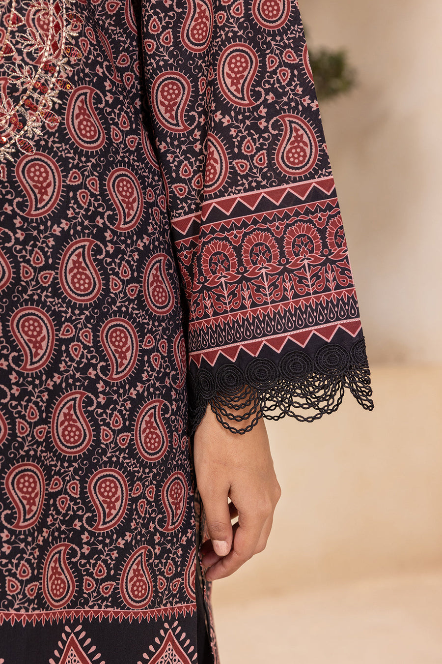 Zellbury Summer Embroidered Lawn Unstitched 3Pc Suit WUS26E30639