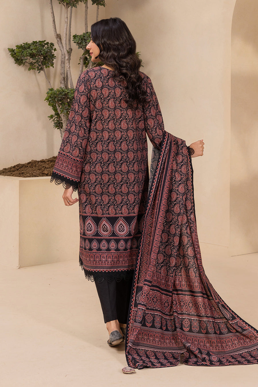 Zellbury Summer Embroidered Lawn Unstitched 3Pc Suit WUS26E30639