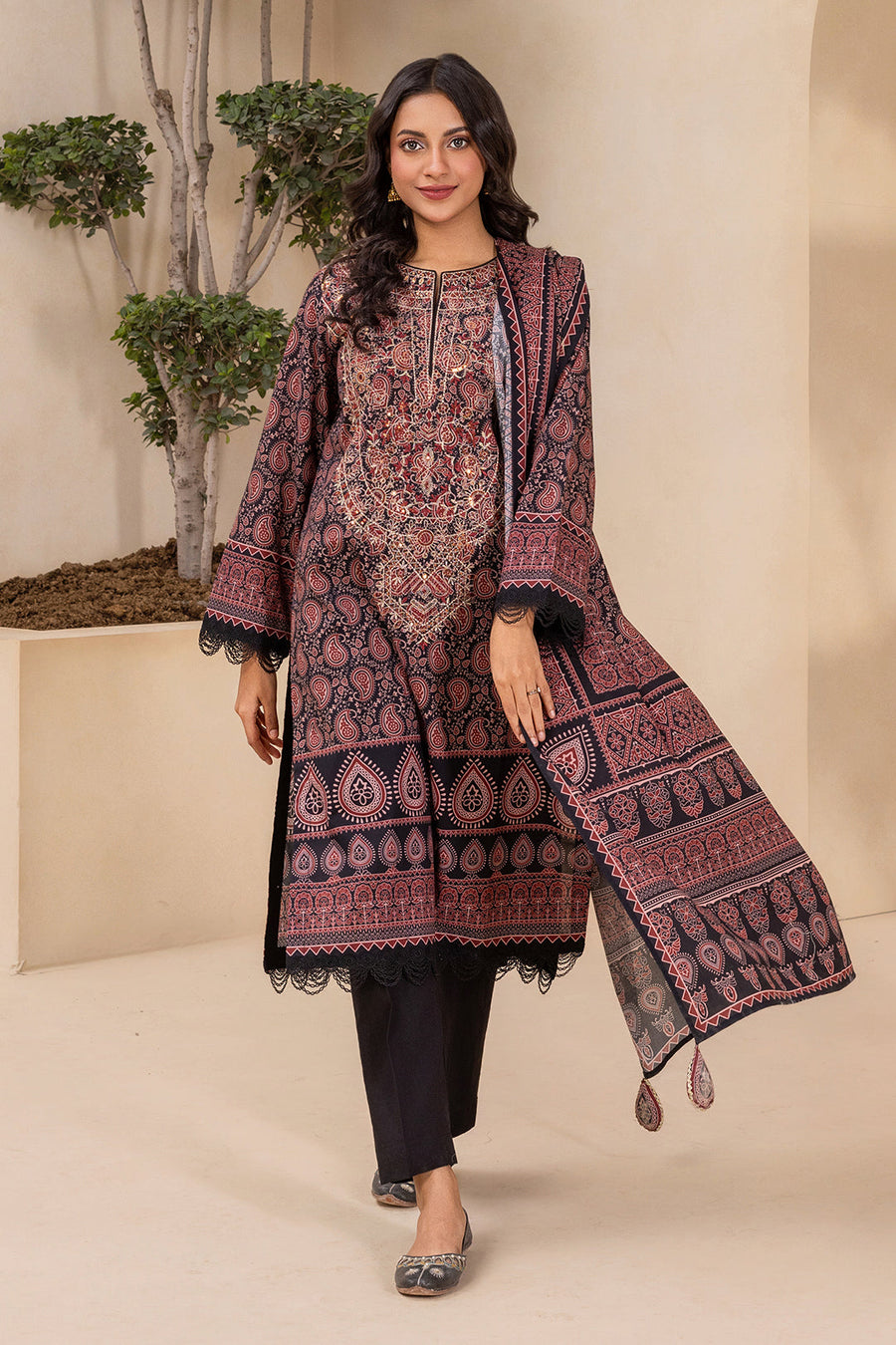 Zellbury Summer Embroidered Lawn Unstitched 3Pc Suit WUS26E30639