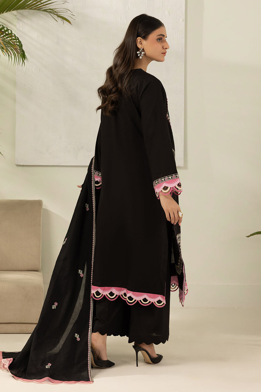 Zellbury Summer Embroidered Lawn Unstitched 3Pc Suit WUS26E30646