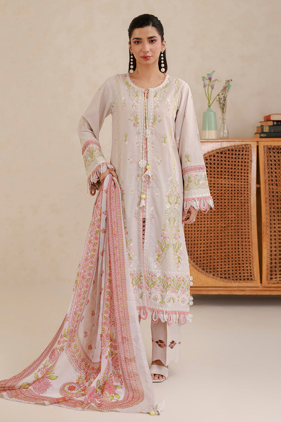 Zellbury Summer Embroidered Lawn Unstitched 3Pc Suit WUS26E30659