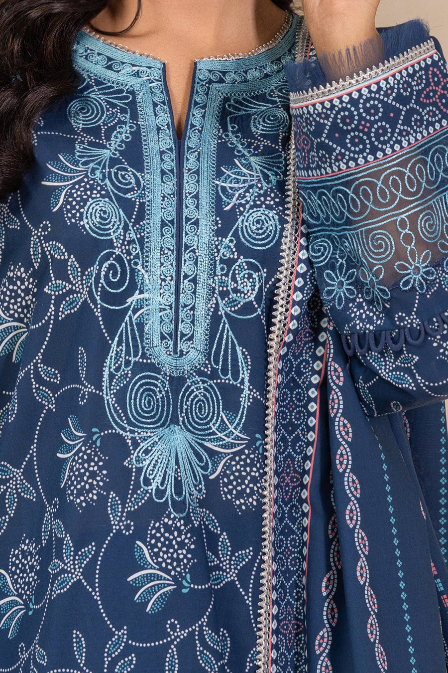 Zellbury Summer Embroidered Lawn Unstitched 3Pc Suit WUS26E30708