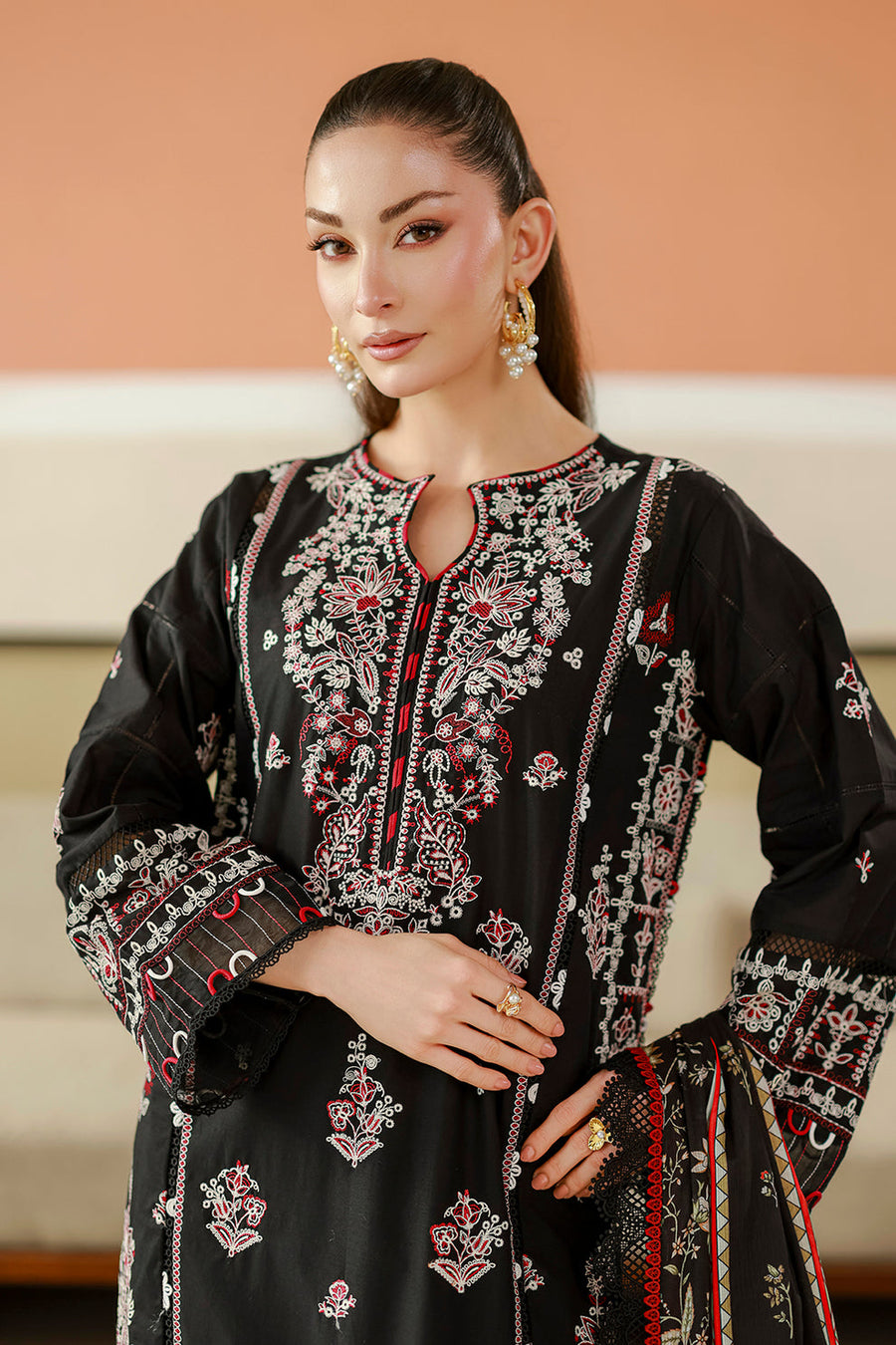 Zellbury Chikankari Embroidered Cotton Unstitched 3Pc Suit WUS26E34076