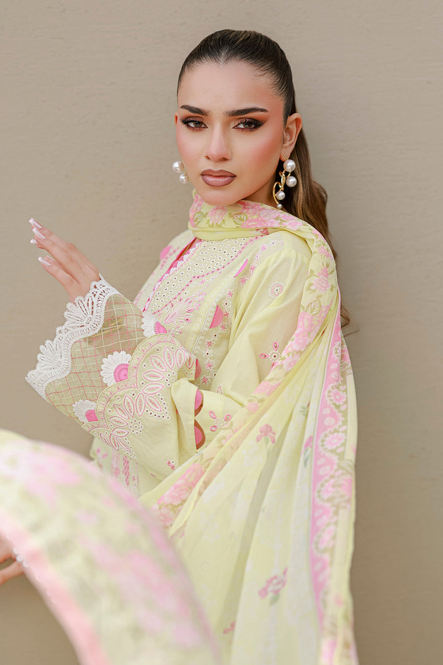 Zellbury Chikankari Embroidered Cotton Unstitched 3Pc Suit WUS26E34077
