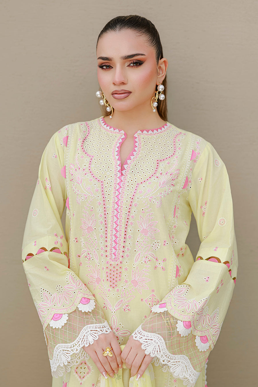 Zellbury Chikankari Embroidered Cotton Unstitched 3Pc Suit WUS26E34077