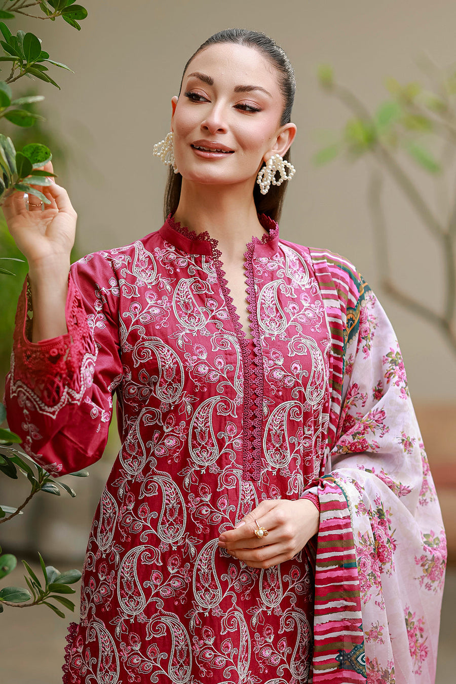 Zellbury Chikankari Embroidered Cotton Unstitched 3Pc Suit WUS26E34078