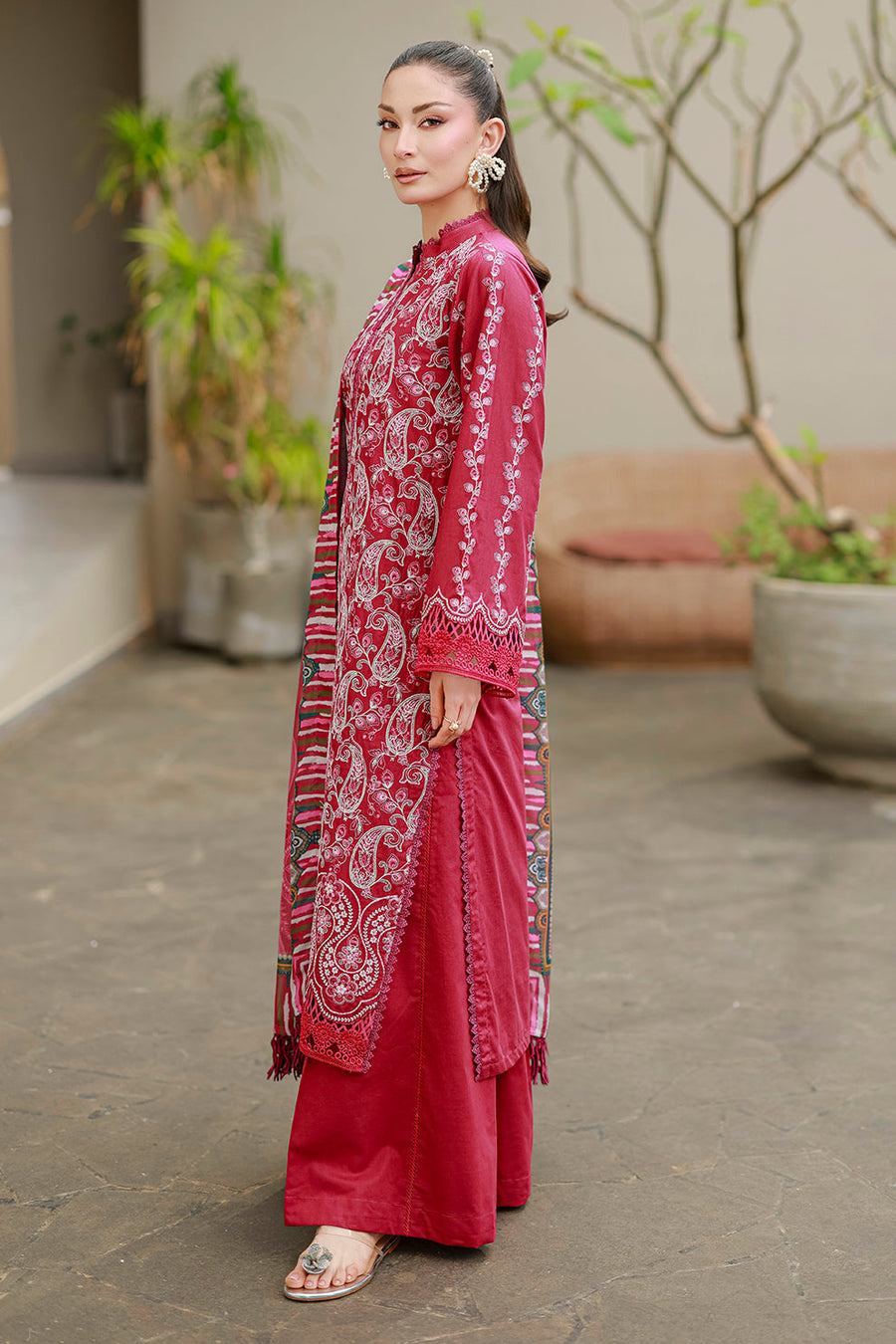 Zellbury Chikankari Embroidered Cotton Unstitched 3Pc Suit WUS26E34078