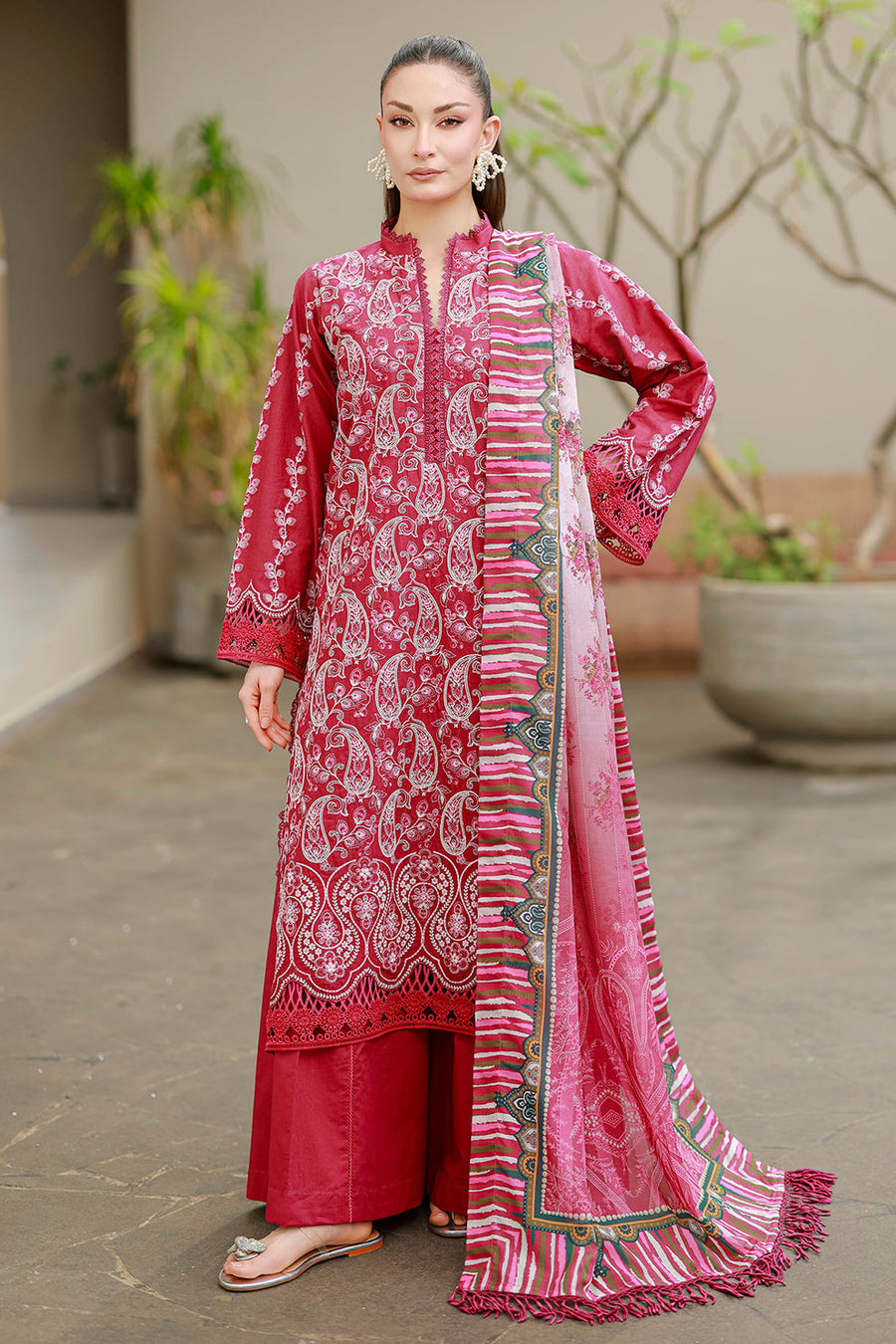 Zellbury Chikankari Embroidered Cotton Unstitched 3Pc Suit WUS26E34078