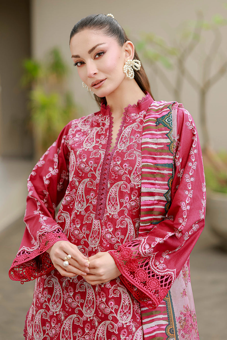 Zellbury Chikankari Embroidered Cotton Unstitched 3Pc Suit WUS26E34078