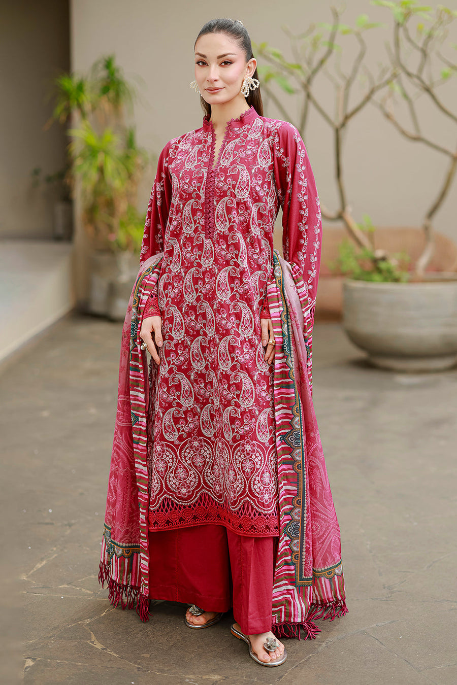 Zellbury Chikankari Embroidered Cotton Unstitched 3Pc Suit WUS26E34078