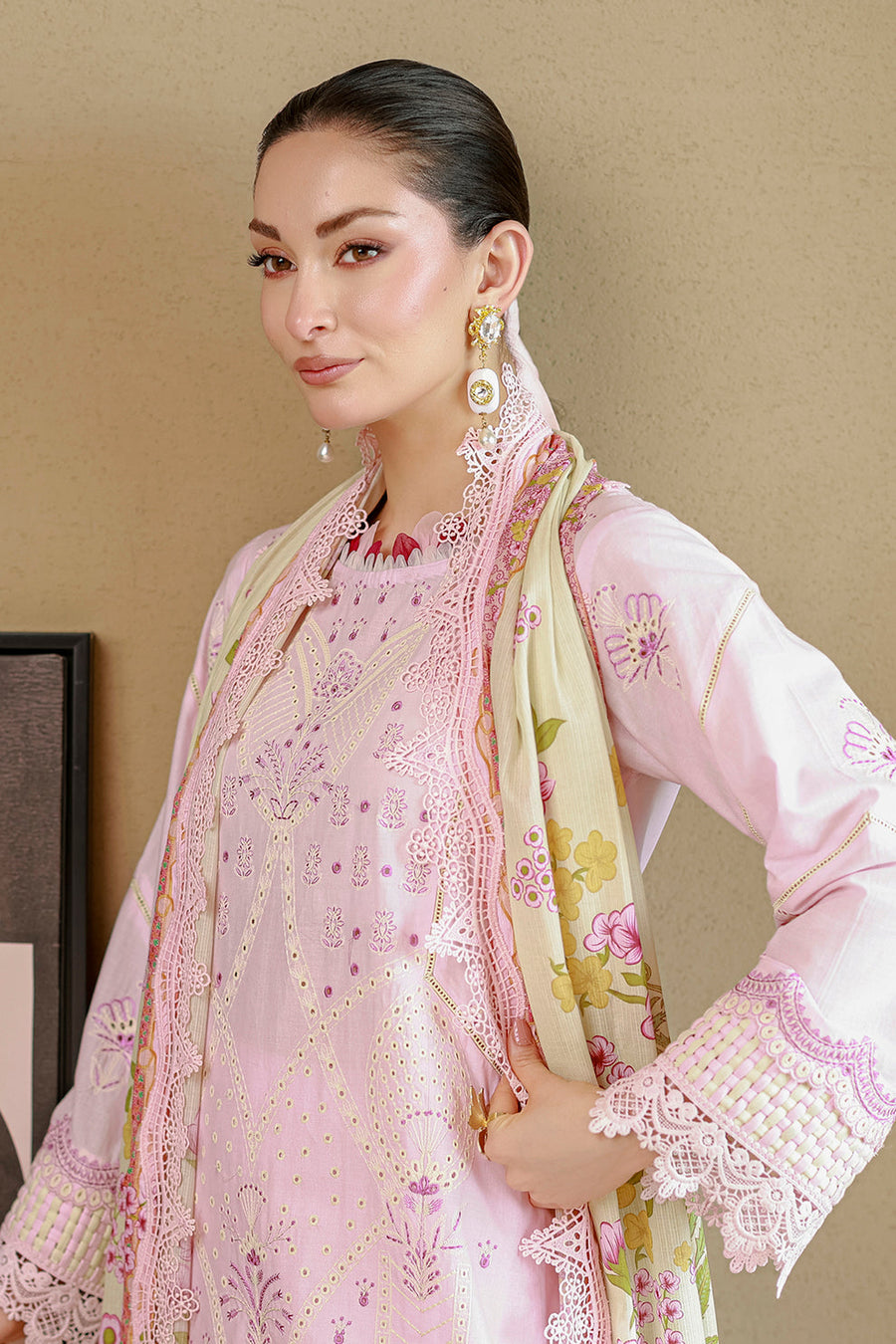 Zellbury Chikankari Embroidered Cotton Unstitched 3Pc Suit WUS26E34080