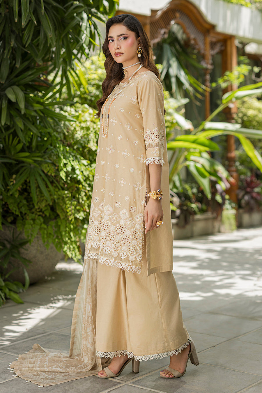 Zellbury Chikankari Embroidered Cotton Unstitched 3Pc Suit WUS26E34081