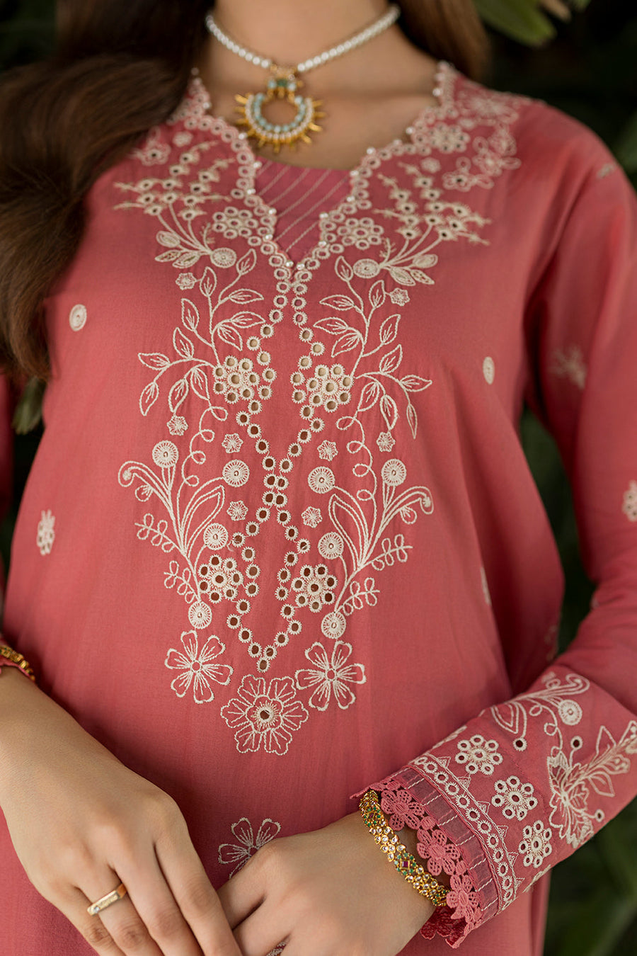 Zellbury Chikankari Embroidered Cotton Unstitched 3Pc Suit WUS26E34082