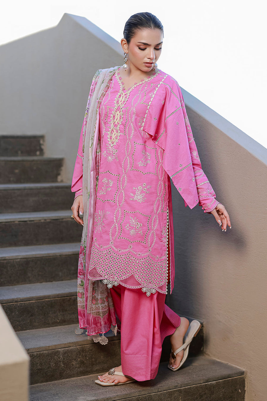 Zellbury Chikankari Embroidered Cotton Unstitched 3Pc Suit WUS26E34089