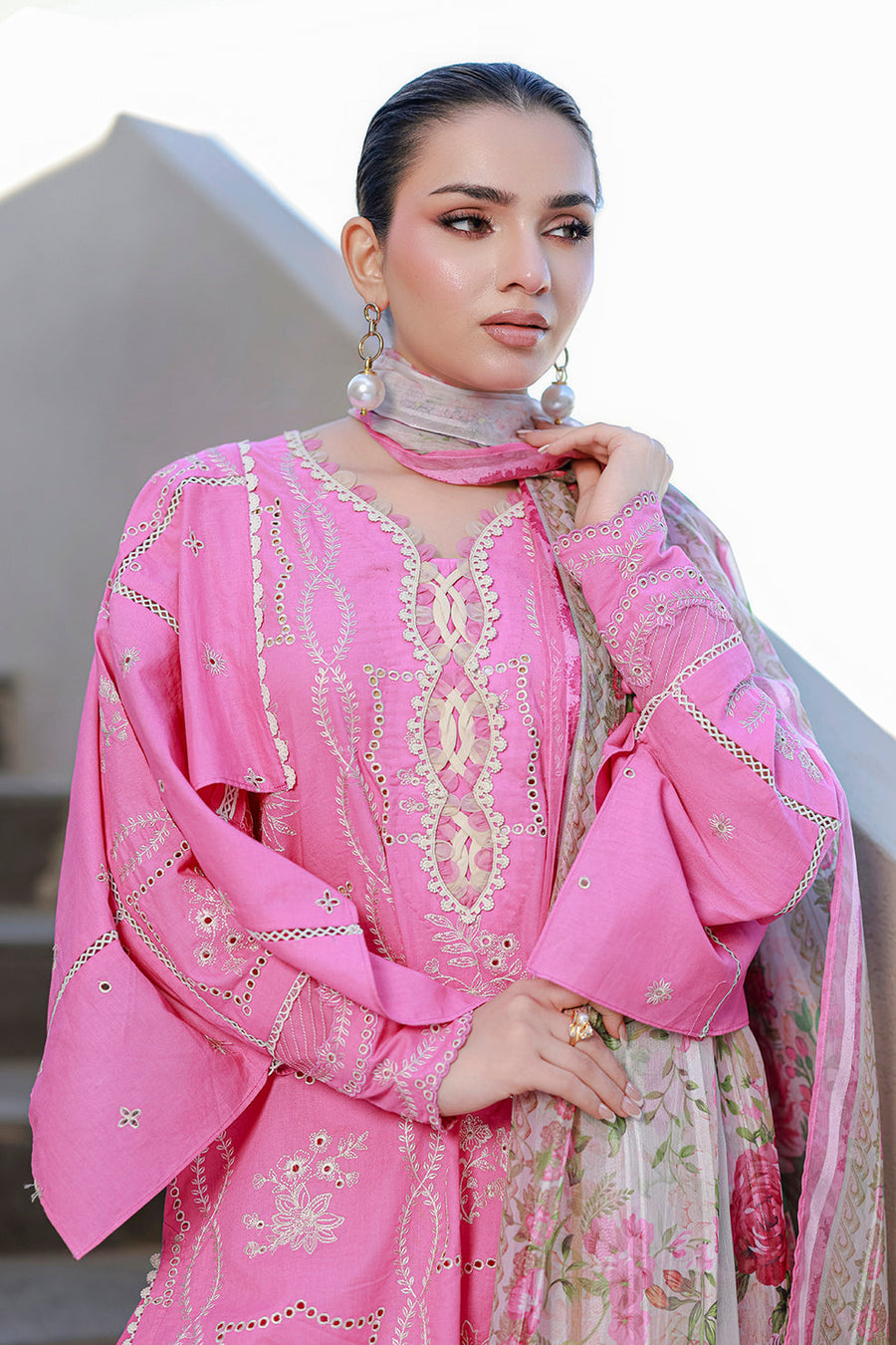 Zellbury Chikankari Embroidered Cotton Unstitched 3Pc Suit WUS26E34089