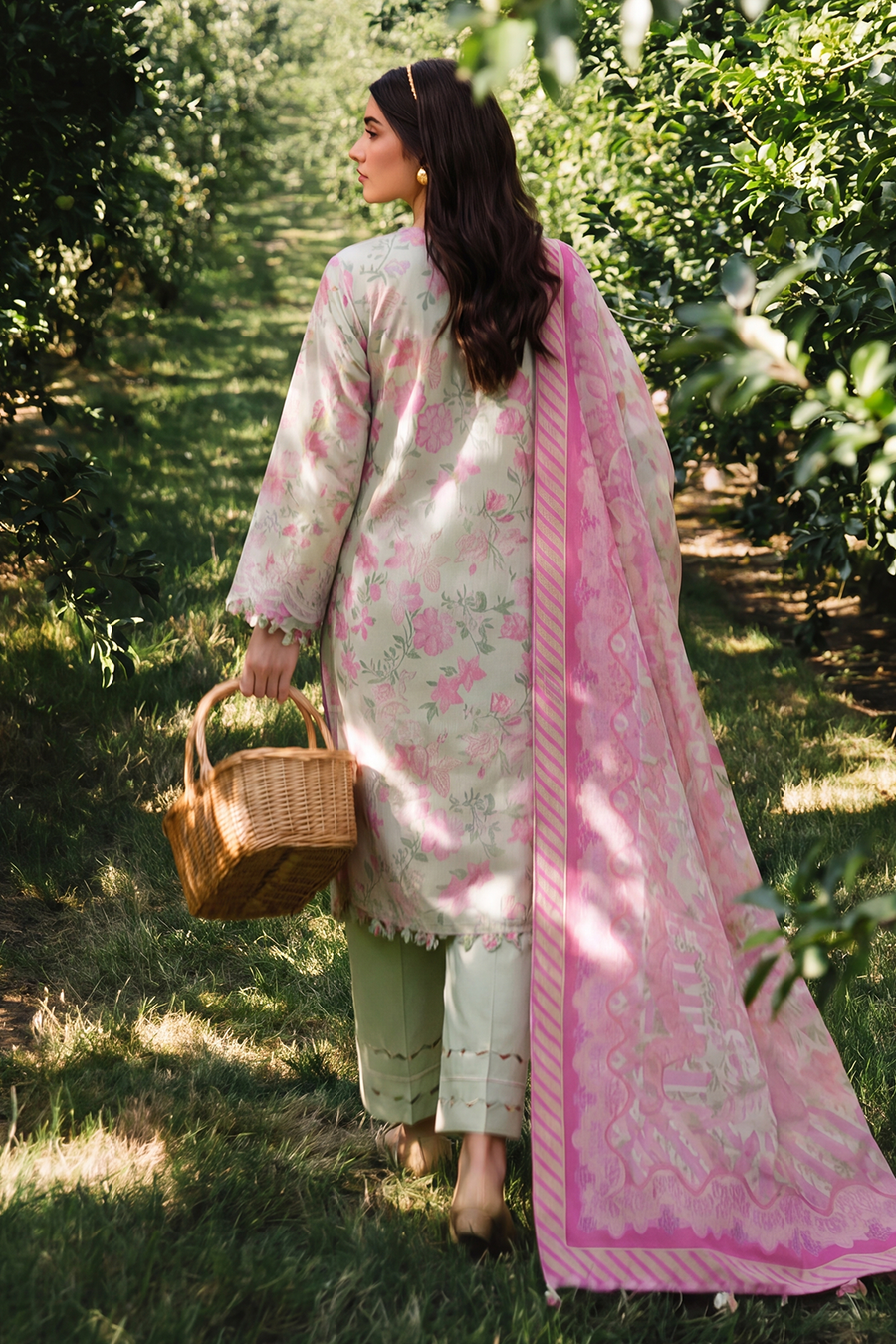 Zellbury Chikankari Embroidered Cotton Unstitched 3Pc Suit WUS26E34098