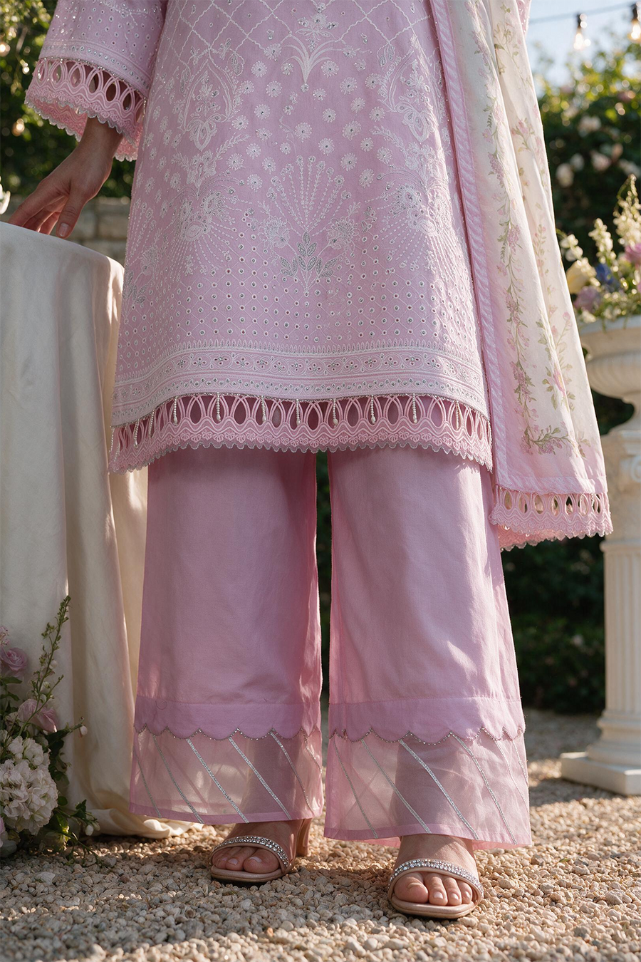 Zellbury Chikankari Embroidered Cotton Unstitched 3Pc Suit WUS26E34114