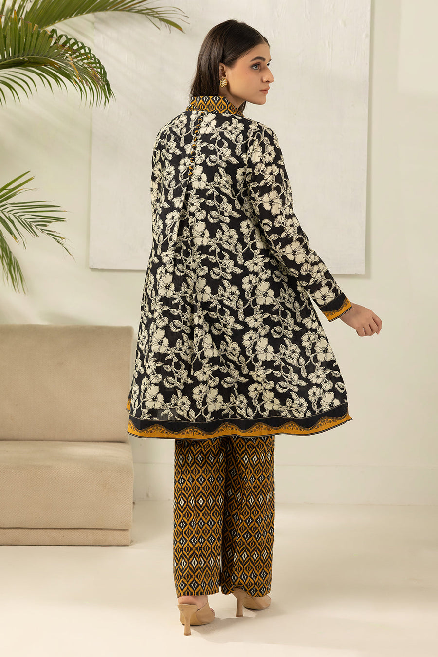 Zellbury Summer Printed Lawn Unstitched 2Pc Suit WUS26X20463