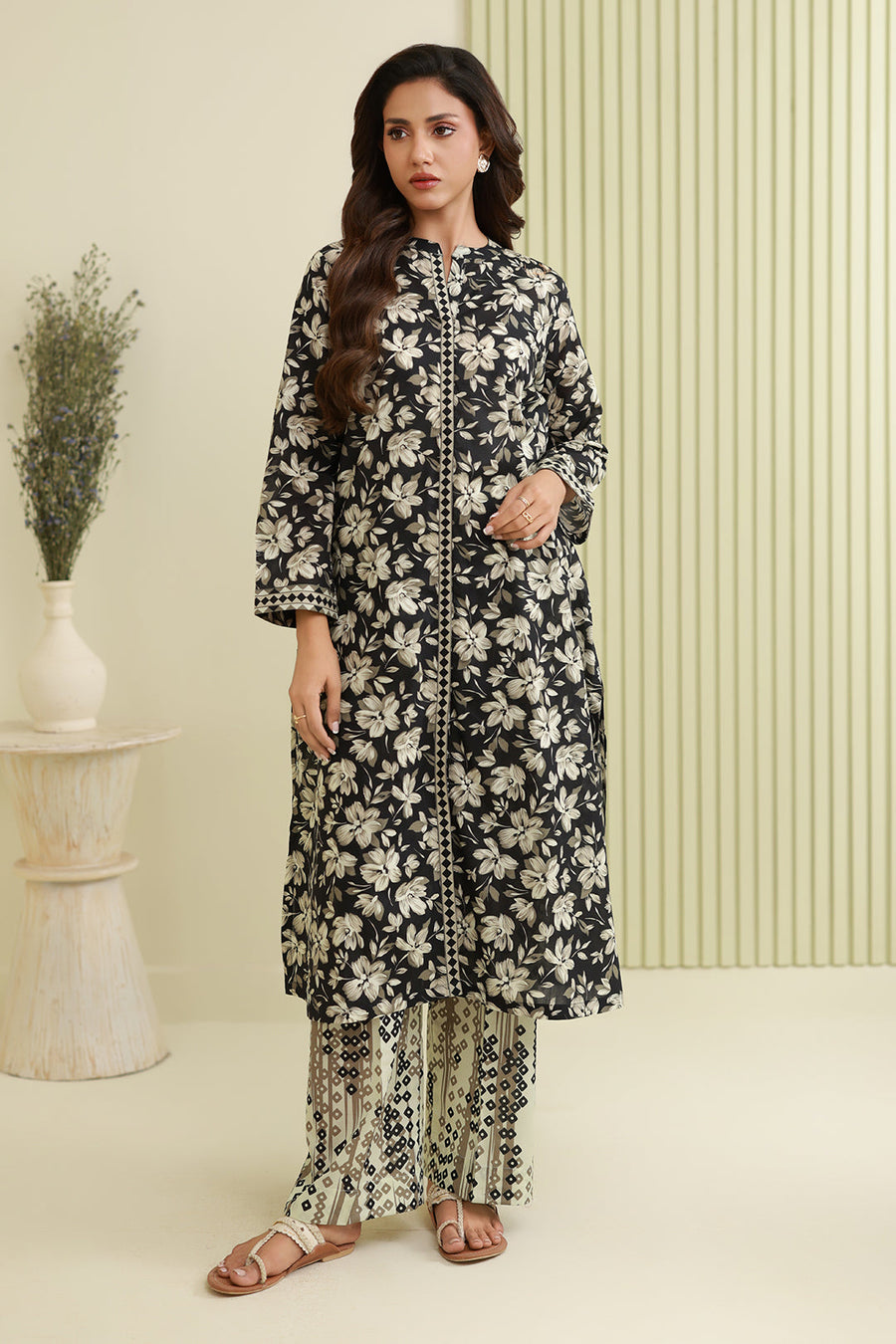 Zellbury Summer Printed Lawn Unstitched 2Pc Suit WUS26X20863