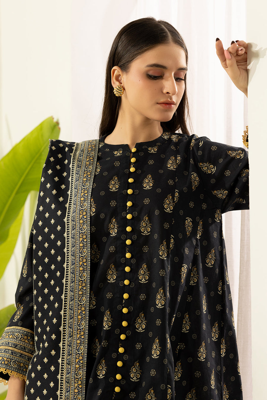 Zellbury Summer Printed Lawn Unstitched 3Pc Suit WUS26X30414