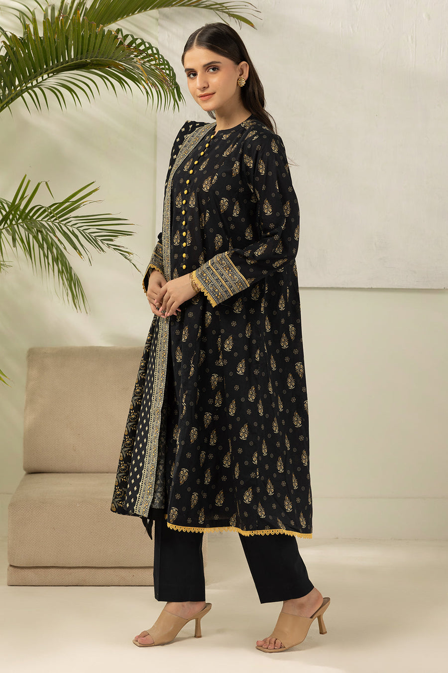 Zellbury Summer Printed Lawn Unstitched 3Pc Suit WUS26X30414