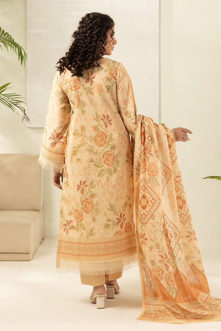 Zellbury Summer Printed Lawn Unstitched 3Pc Suit WUS26X30418