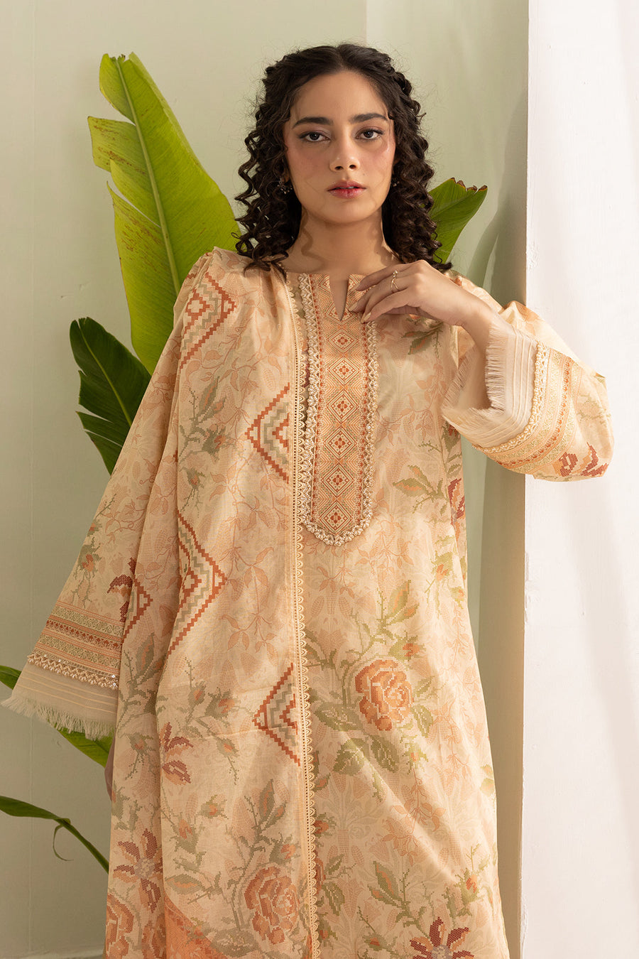 Zellbury Summer Printed Lawn Unstitched 3Pc Suit WUS26X30418