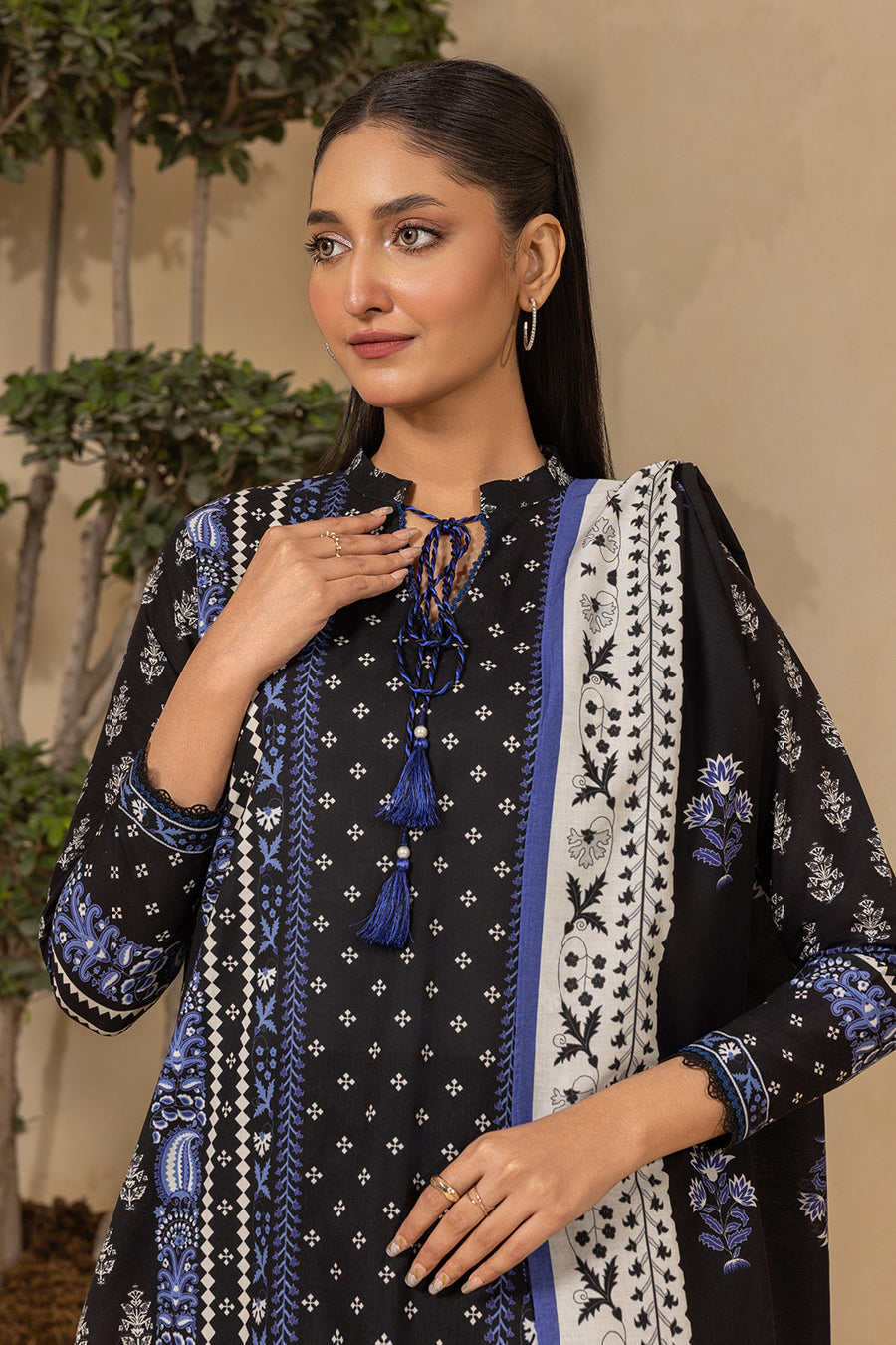 Zellbury Summer Printed Lawn Unstitched 3Pc Suit WUS26X30428